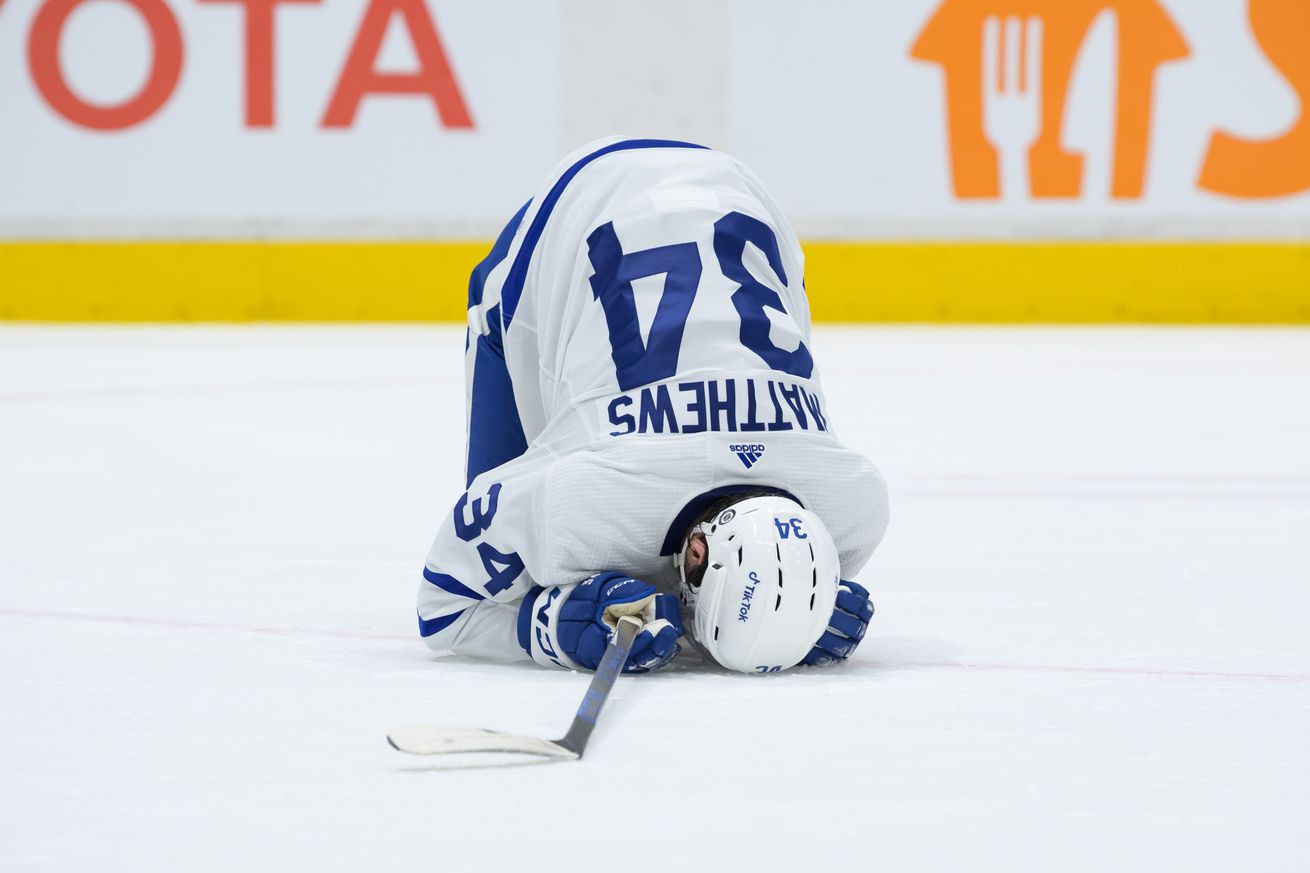 Toronto Maple Leafs v Vancouver Canucks