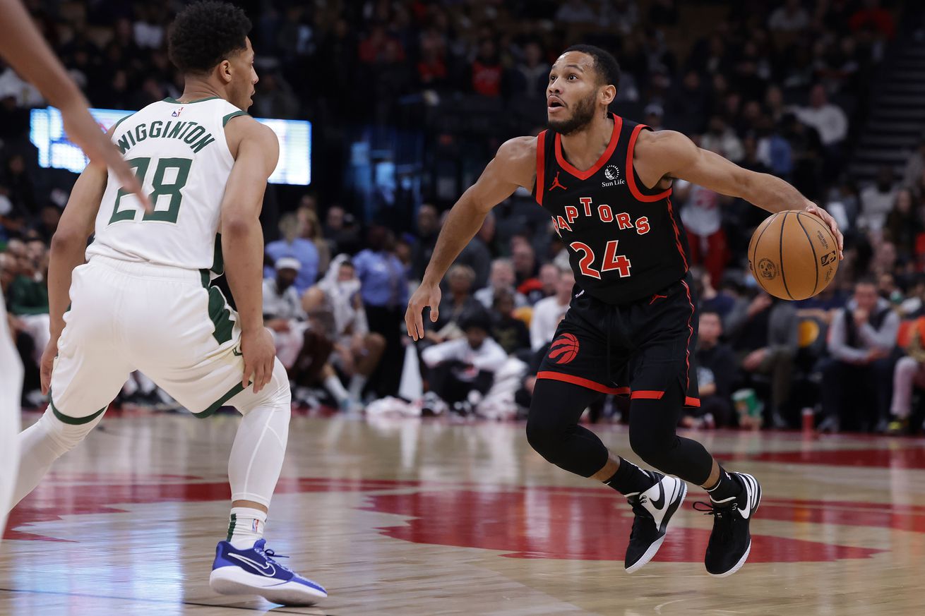 Toronto Raptors fall to the Milwaukee Bucks 128-112