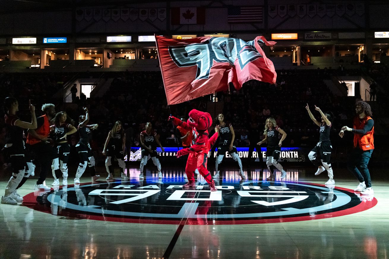 Motor City Cruise v Raptors 905