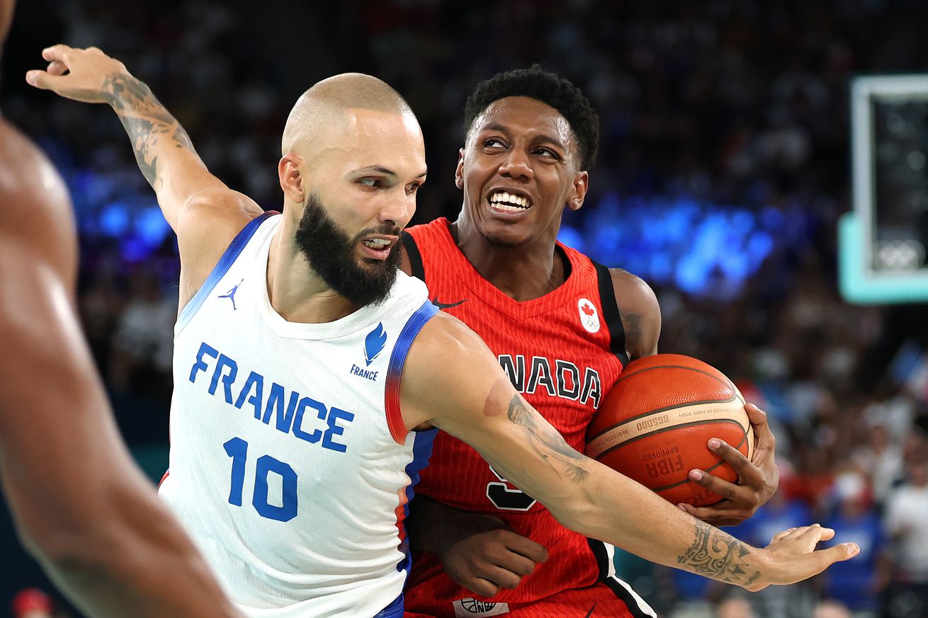 Basketball - Olympic Games Paris 2024: Day 11