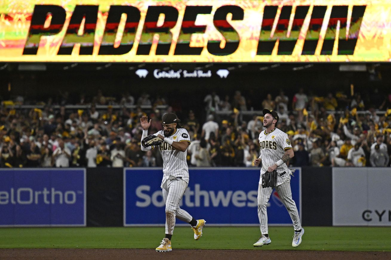 MLB: Playoffs- Atlanta Braves at San Diego Padres